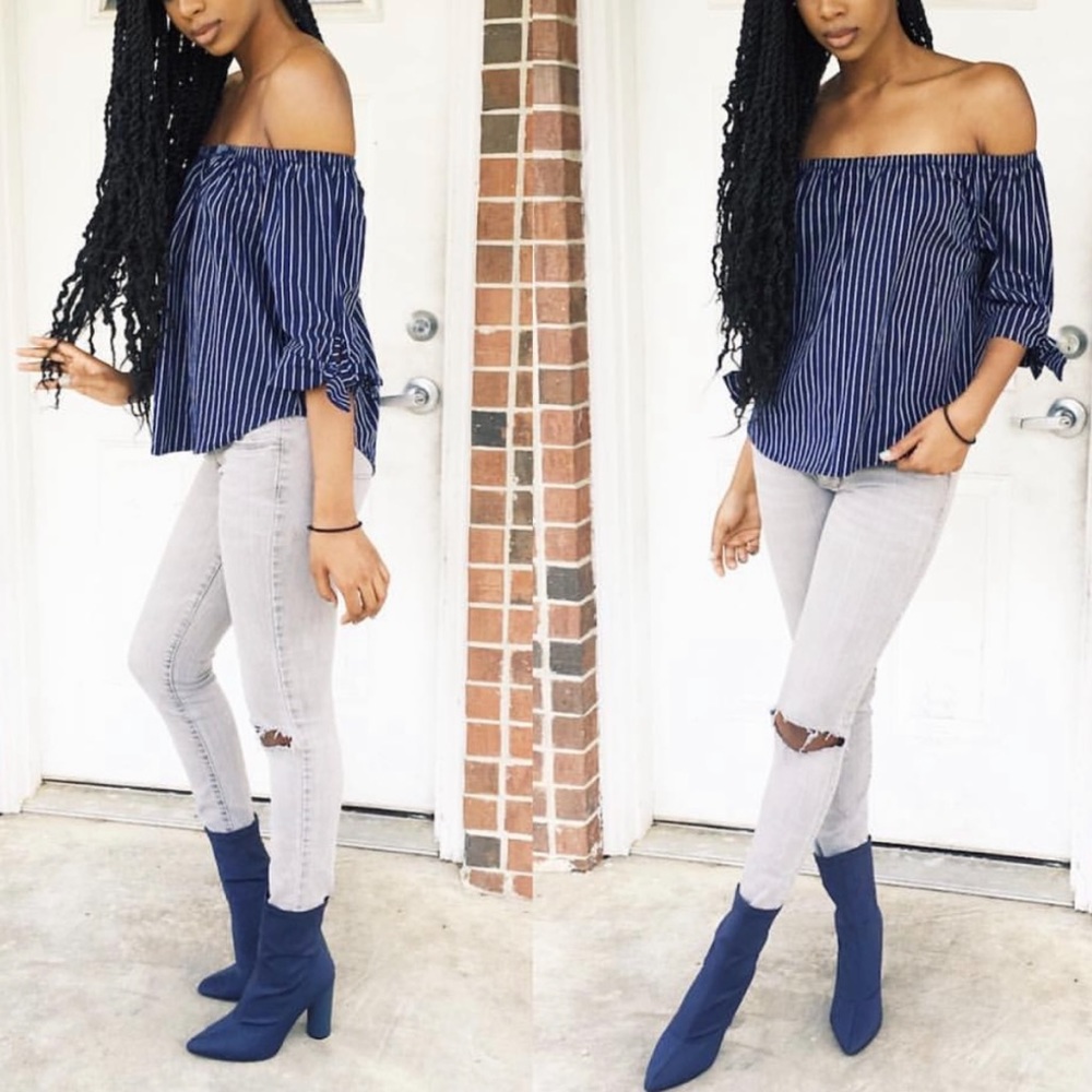 XLarge Navy Striped Off-Shoulder Top